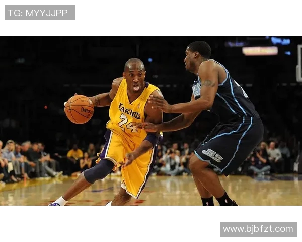 三国英豪与足球巨星对比图展现英雄气概与球场风采 三国英豪与足球巨星对比图展现英雄气概与球场风采