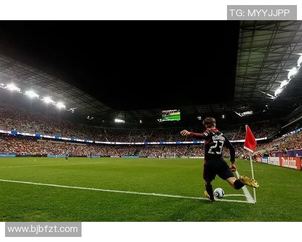 聚焦绿茵场巨星汤姆的奋斗历程与辉煌荣耀时刻 聚焦绿茵场巨星汤姆的奋斗历程与辉煌荣耀时刻