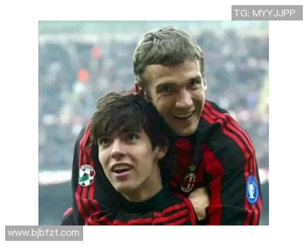 足球明星卡背设计与收藏价值深度剖析,探索卡片背面隐藏的历史与故事 足球明星卡背设计与收藏价值深度剖析,探索卡片背面隐藏的历史与故事